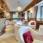 Hotell Les Sapins 3*