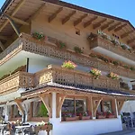 Les Sapins Hotell