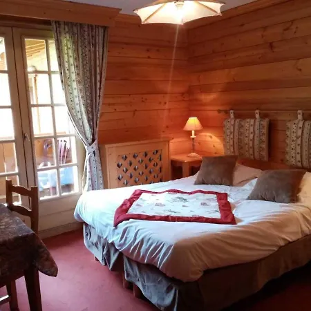 Hotel Les Sapins 3*
