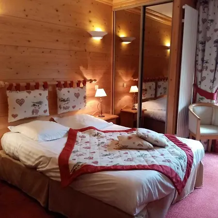 Les Sapins Hotell La Clusaz
