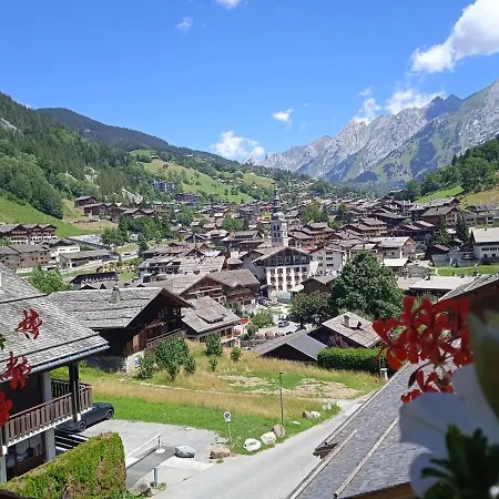 Hotel Les Sapins 3*